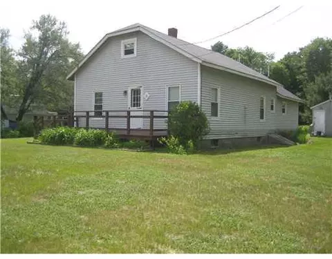 18 Forest Ave, Bridgton, ME 04009
