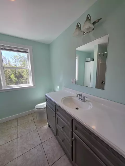 Bath - 13 Sawpit Rd, Appleton, ME 04862 photo 2 of 3