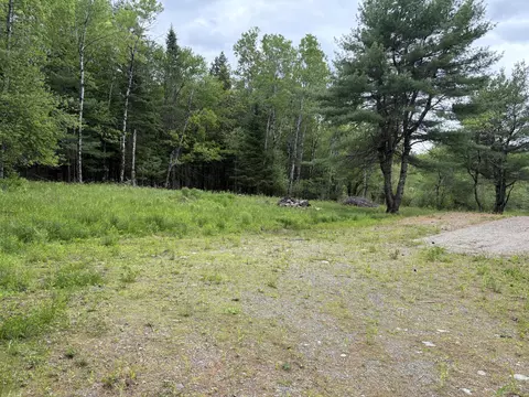 6-52 W A W Waldo Rd, Belfast, ME 04915