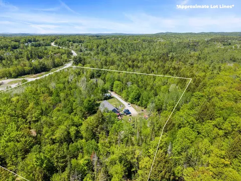 327 Ridge Rd, Lisbon, ME 04252