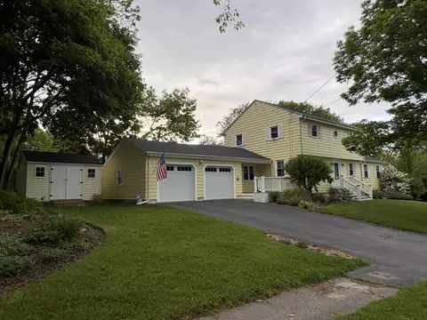 128 Curtis Rd, Portland, ME 04103