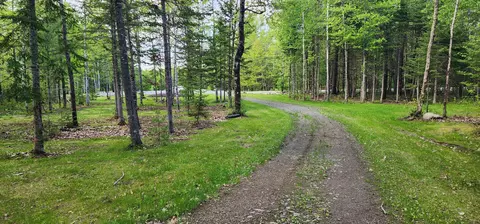 39 Deer Hill Ln, Hampden, ME 04444