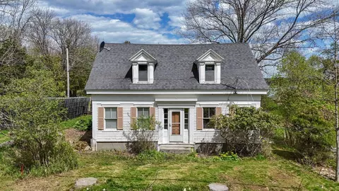 510 S Deer Isle Rd, Deer Isle, ME 04627