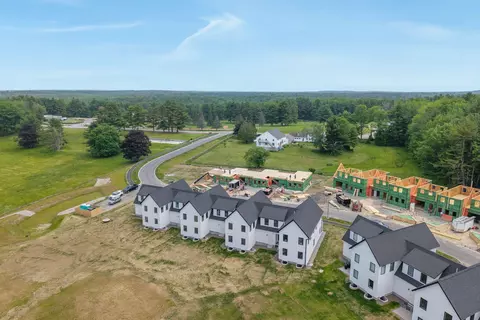 View/Area - 32 Fairway Commons Dr #11, Gorham, ME 04038 photo 2 of 5