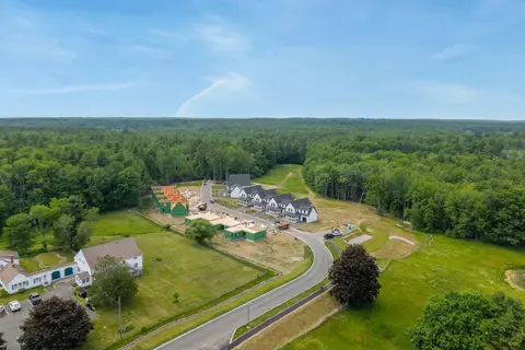 View/Area - 32 Fairway Commons Dr #11, Gorham, ME 04038 photo 4 of 5