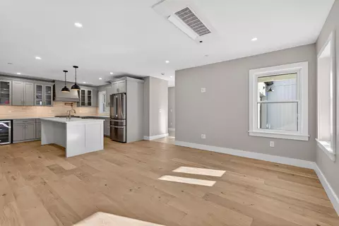 Living - 32 Fairway Commons Dr #11, Gorham, ME 04038 photo 6 of 8