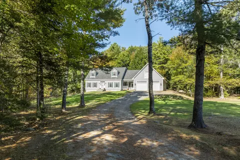 81 Lower Cross Rd, Nobleboro, ME 04555