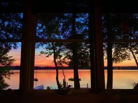 161 Small Shore Trl, Oakland, ME 04963