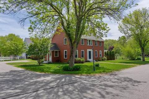 1 Ephraim Tyler Way #E-1, Kennebunk, ME 04043