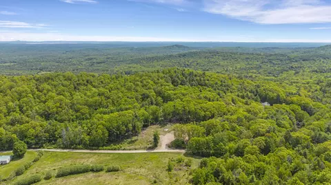 27 Pease Hill Rd # G, Cornish, ME 04020
