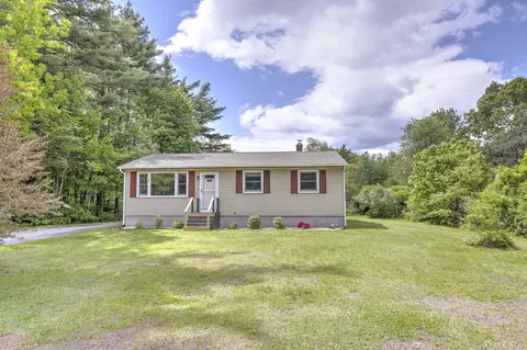 15 Birchwood Ave, Windham, ME 04062
