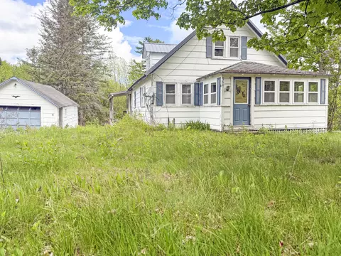 960 Main St, Wilton, ME 04294