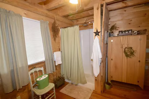 Bath - 91 Curtis Rd, Etna, ME 04434 photo 3 of 3