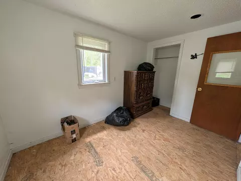 Bedroom - 1816 Dexter Rd, Dover Foxcroft, ME 04426 photo 5 of 9
