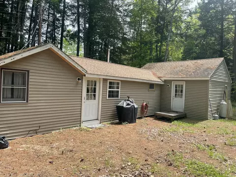 5 Chickadee Ln, Livermore, ME 04253
