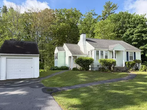 42 Broadturn Rd, Scarborough, ME 04074
