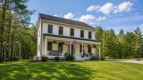124 Plummer Rd, Gorham, ME 04038