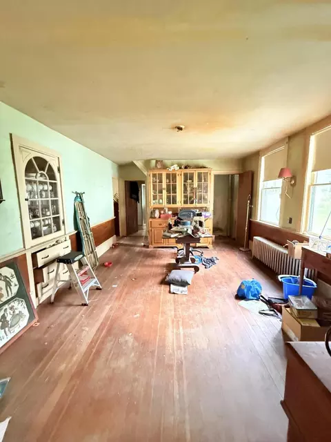 Dining - 190 Ossipee Trl E, Standish, ME 04084 photo 1 of 1