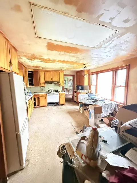 Kitchen - 190 Ossipee Trl E, Standish, ME 04084 photo 1 of 1