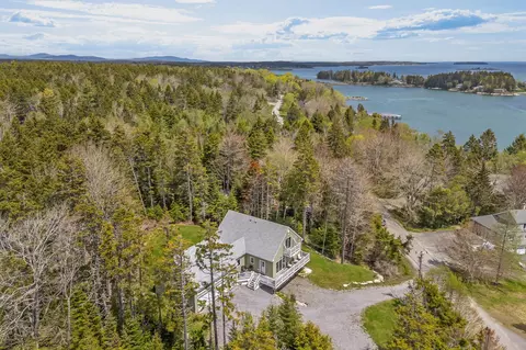 85 Patten Point Rd, Saint George, ME 04859