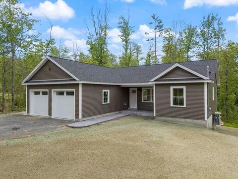 1508 Foxes Ridge Rd, Acton, ME 04001