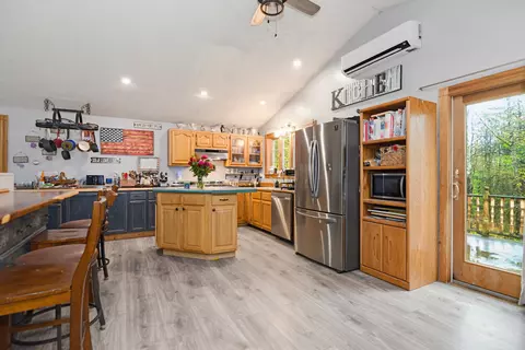 Kitchen - 927 Ridge Rd, Windsor, ME 04363 photo 3 of 4