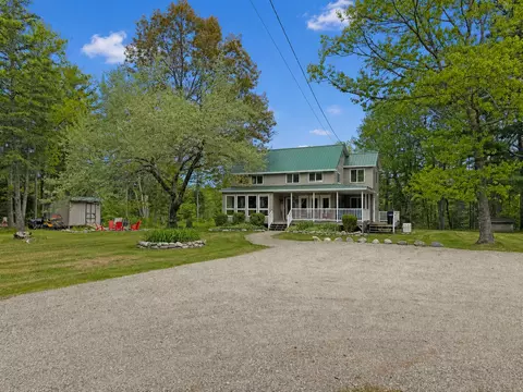 292 Pyle Rd, Mariaville, ME 04605