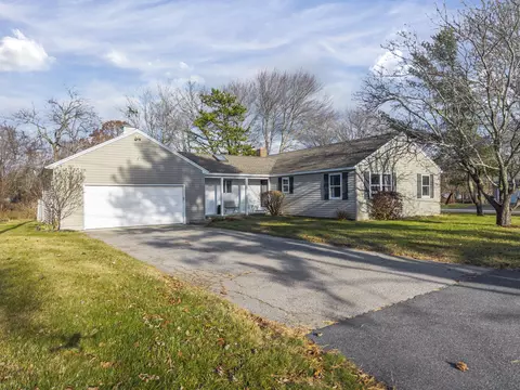 48 Howard Ave, Wells, ME 04090