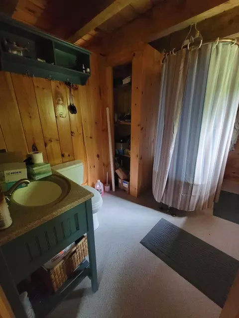 Bath - 233 Weld Rd, Phillips, ME 04966 photo 1 of 1