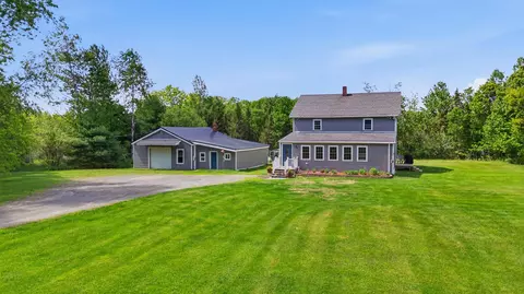 574 Canaan Rd, Skowhegan, ME 04976