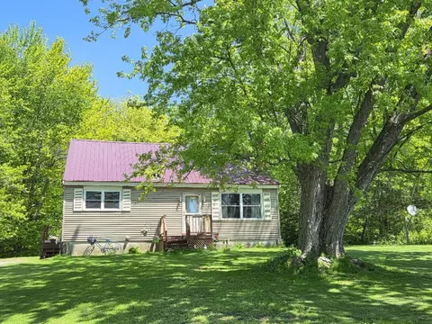58 Allen St, Wilton, ME 04294