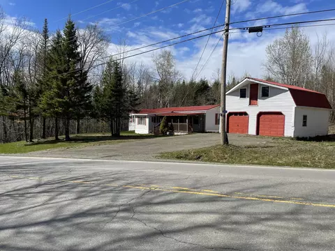 306 Catalina Rd, Hodgdon, ME 04730