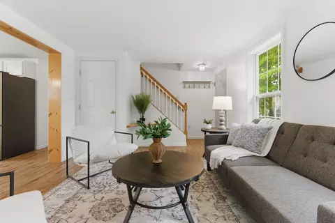 69 Collinsbrook Rd, Brunswick, ME 04011