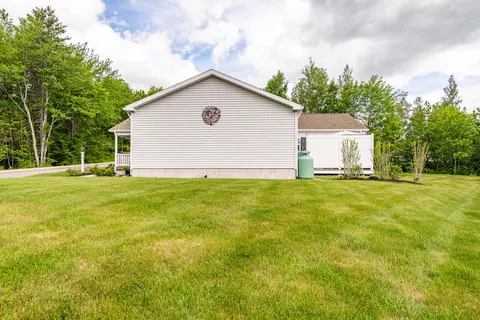 2 Vinalhaven Dr, Berwick, ME 03901 photo 40
