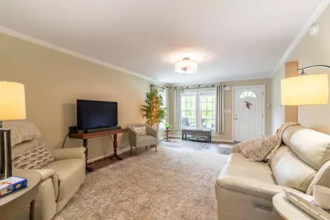 2 Vinalhaven Dr, Berwick, ME 03901 photo 9