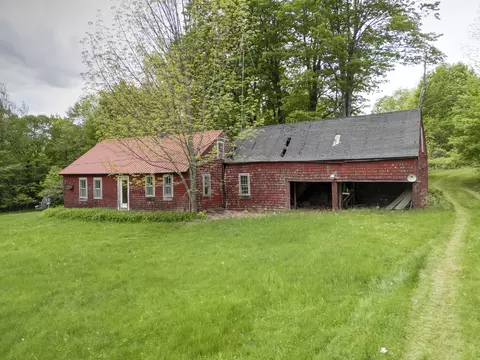 340 Bird Hill Rd, Bethel, ME 04217