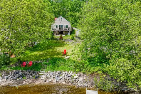 6 Blue Heron Ln, Winslow, ME 04901