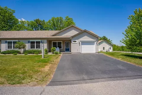 6 Berry Ln #101, Biddeford, ME 04005