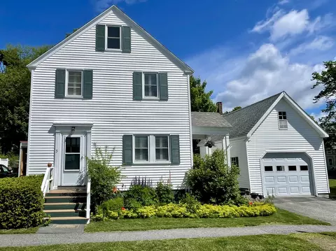 Exterior - 3 Andrews Rd, Bath, ME 04530 photo 2 of 13