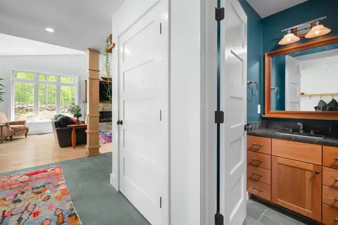 Entry Way - 92 Flynn Ln, Ogunquit, ME 03907 photo 2 of 3