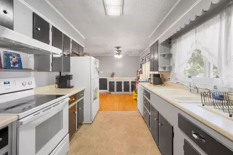 Kitchen - 40 Exeter Rd, Corinna, ME 04928 photo 1 of 2