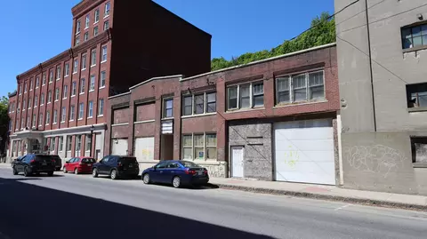 82 Water St, Augusta, ME 04330