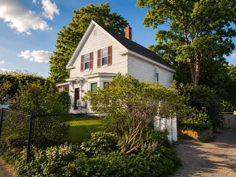 10 Varney St, Lebanon, ME 04027