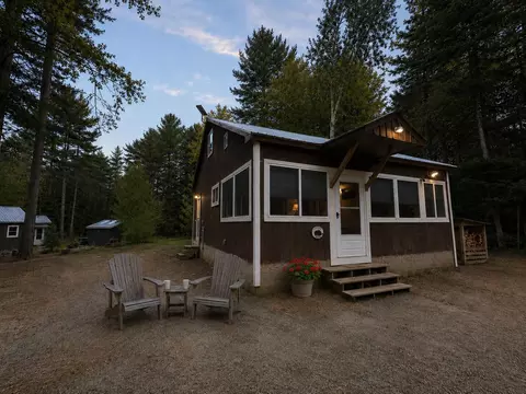 41 Old County Rd, Lagrange, ME 04453