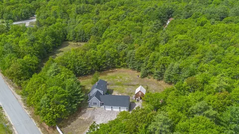 12 Fair Wind Dr, Steep Falls, ME 04085