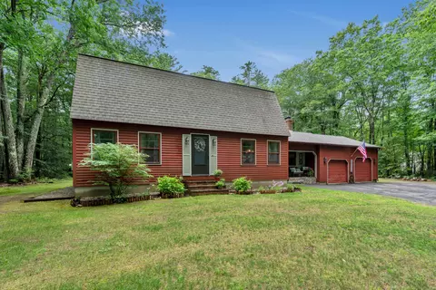 24 Gloria St, Gorham, ME 04038