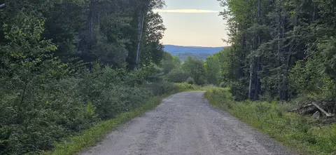 11 Richards Way, Norway, ME 04268