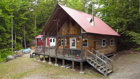 1740 Houston Rd, Lincoln, ME 04457