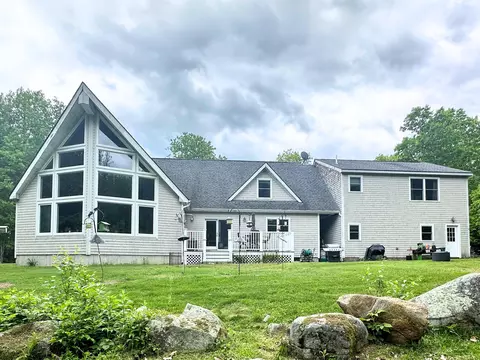 283 Davis Rd, Lyman, ME 04002