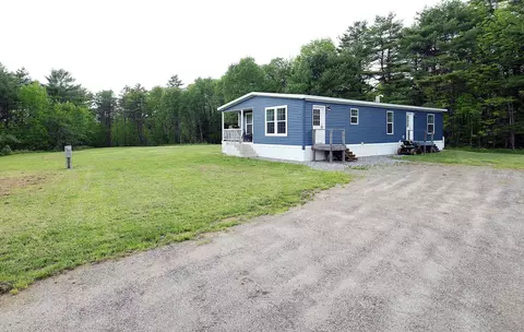 21 Rosie Ln, Pittston, ME 04345